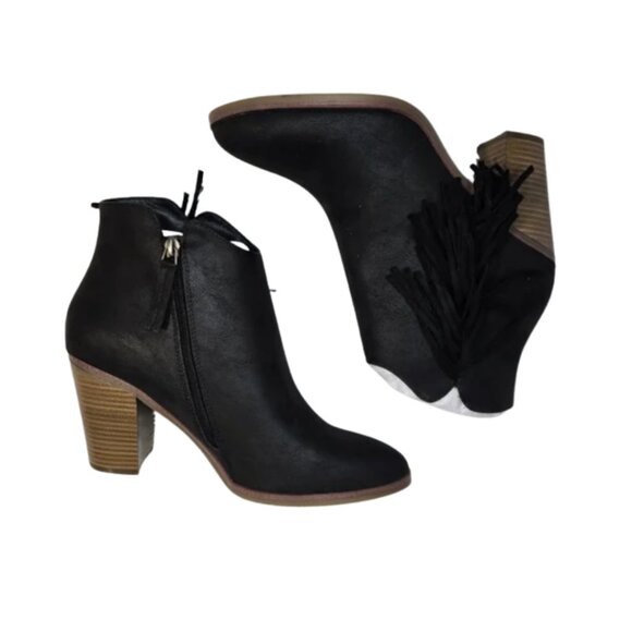 NWOB MIA Black Ankle Boots with Fringe Size 8 - Picture 5 of 9